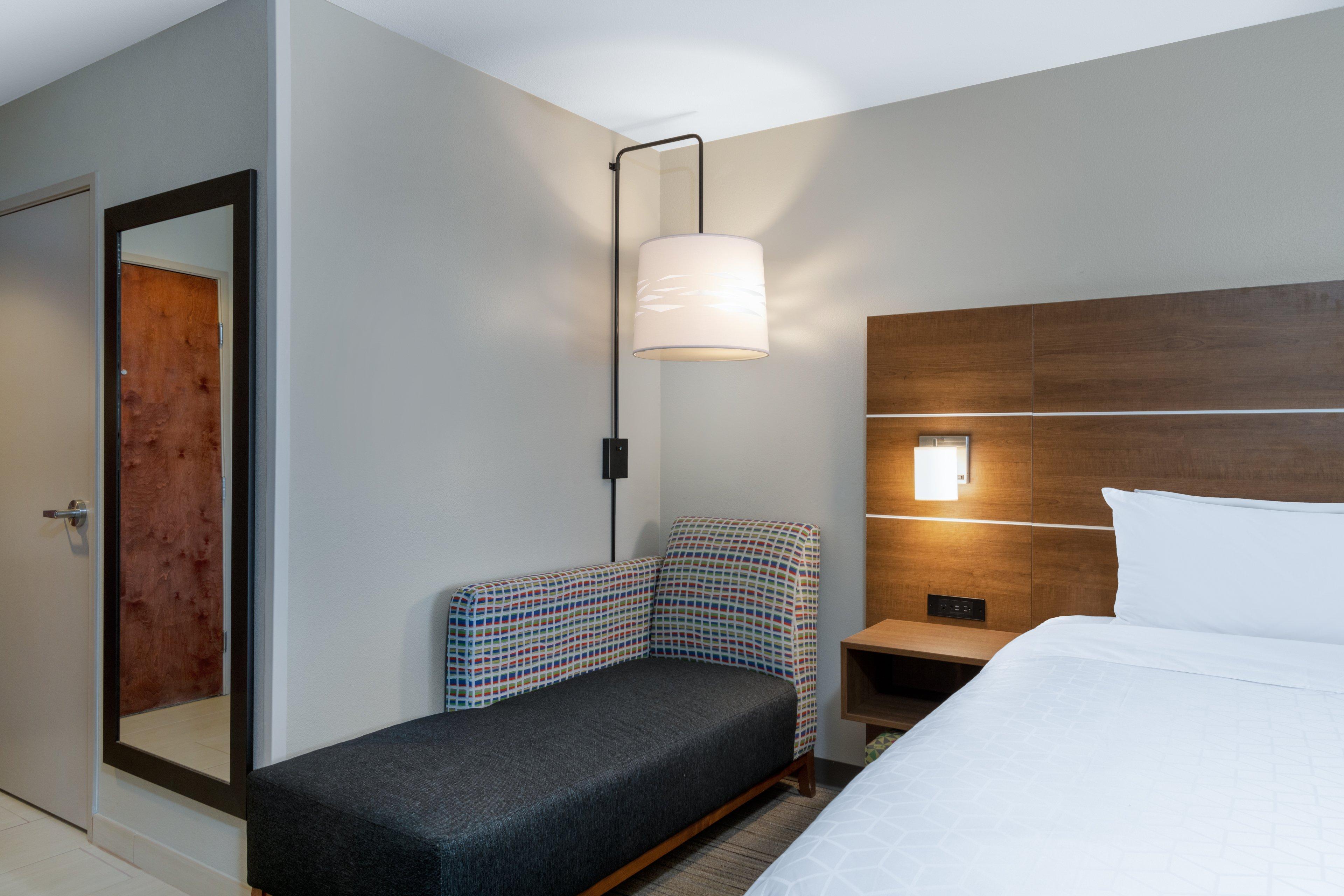 Holiday Inn Express & Suites Colorado Springs-Airport By Ihg Eksteriør bilde