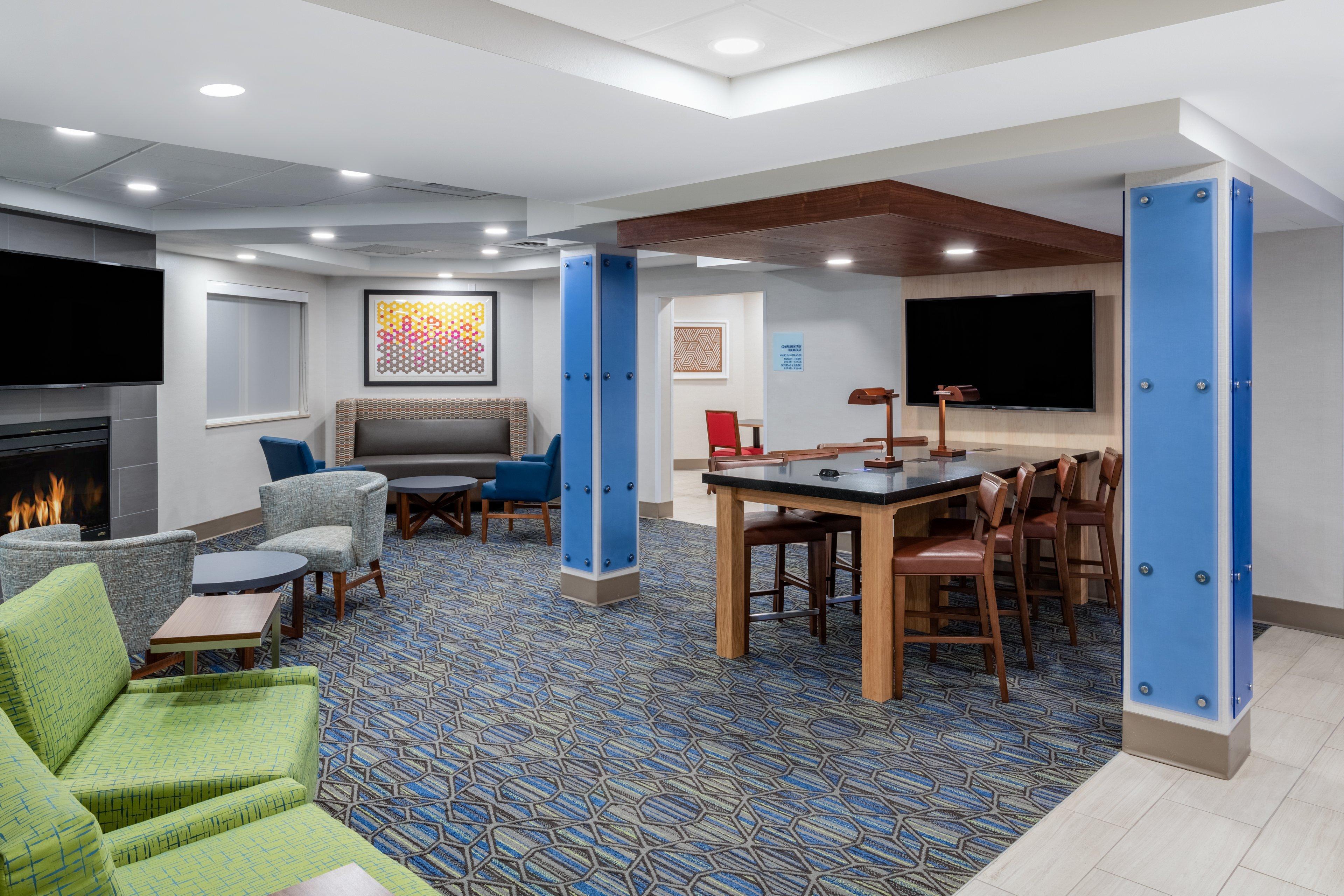 Holiday Inn Express & Suites Colorado Springs-Airport By Ihg Eksteriør bilde