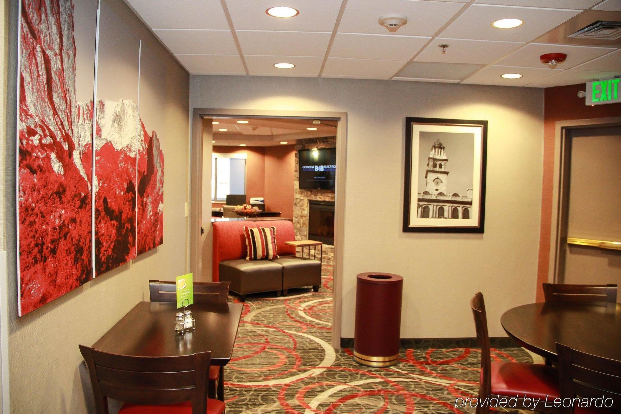 Holiday Inn Express & Suites Colorado Springs-Airport By Ihg Eksteriør bilde