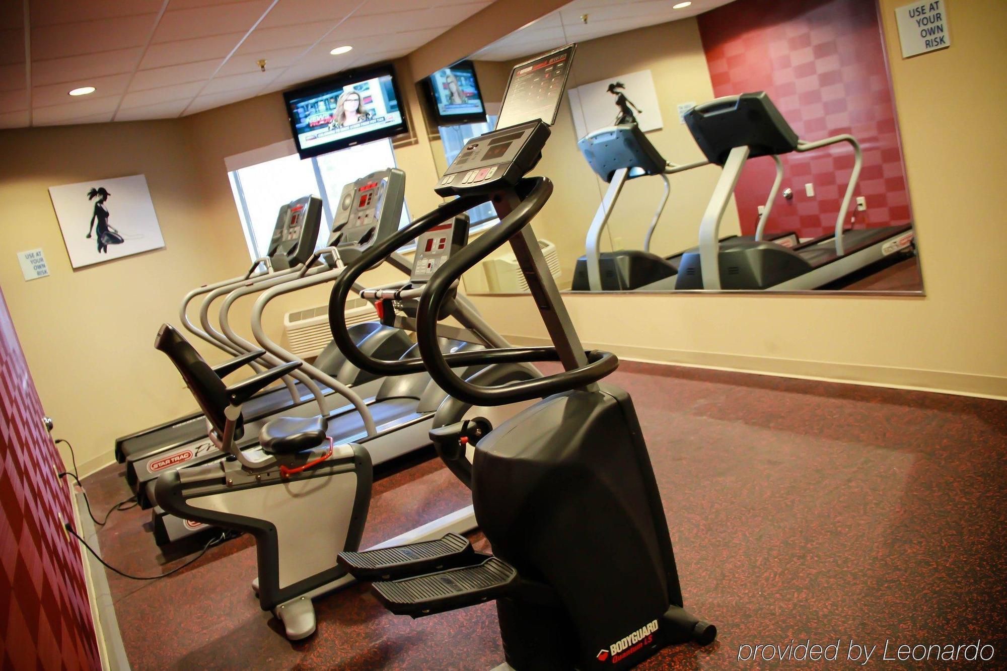 Holiday Inn Express & Suites Colorado Springs-Airport By Ihg Eksteriør bilde
