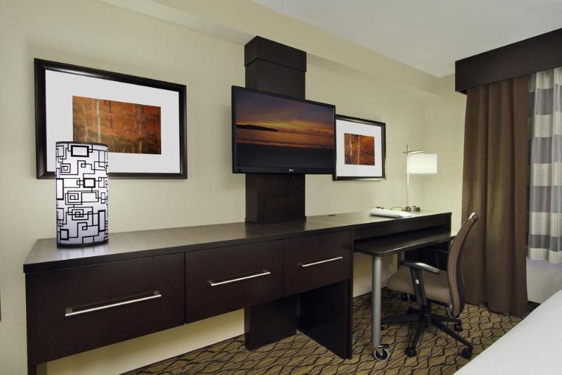 Holiday Inn Express & Suites Colorado Springs-Airport By Ihg Eksteriør bilde